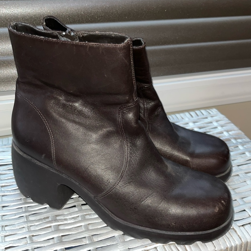 Brown Leather Ankle Boots Size 9.5M lowest price